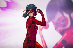 Arena Vitória recebe espetáculo sobre a super-heroína Ladybug no domingo (24)