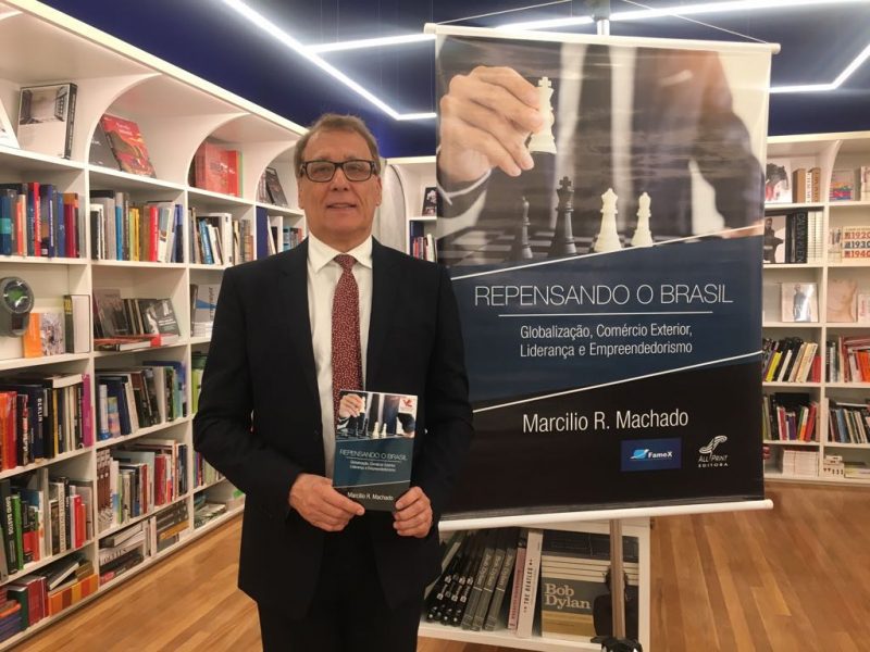 Marcílio Machado lança livro Repensando O Brasil