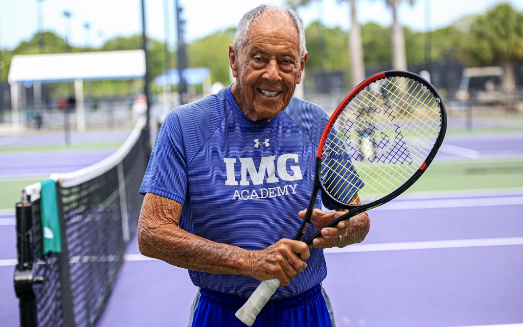 Morre, aos 91 anos, o lendário técnico de tênis Nick Bollettieri - Foto: Reprodução LongislandTennisMagazine
