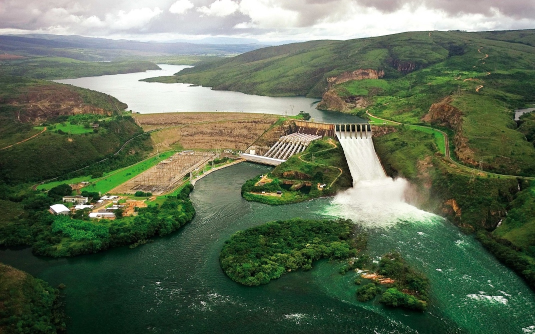 Emenda tira encargos de hidrelétricas e pune consumidor - Foto: Divulgação / Furnas